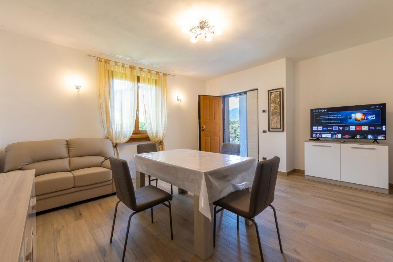 Apartment With Garden And Parking Bellagio Extérieur photo