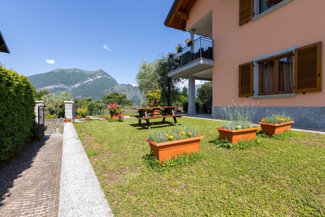 Apartment With Garden And Parking Bellagio Extérieur photo